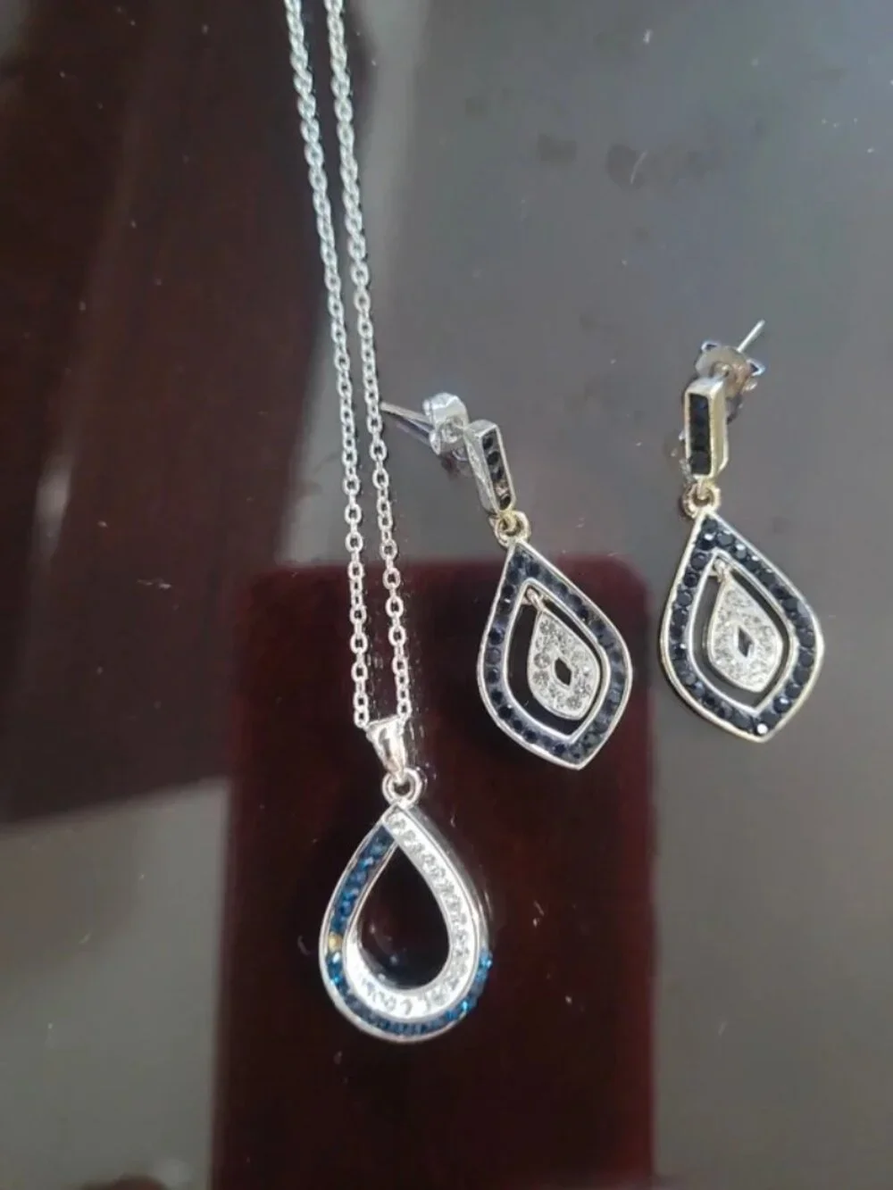 Blue/Silver Teardrop Necklace and Earrings Set